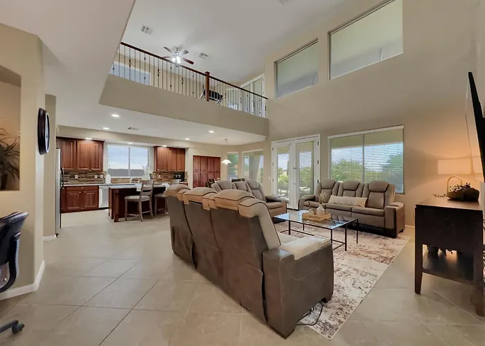 Cline Holiday home